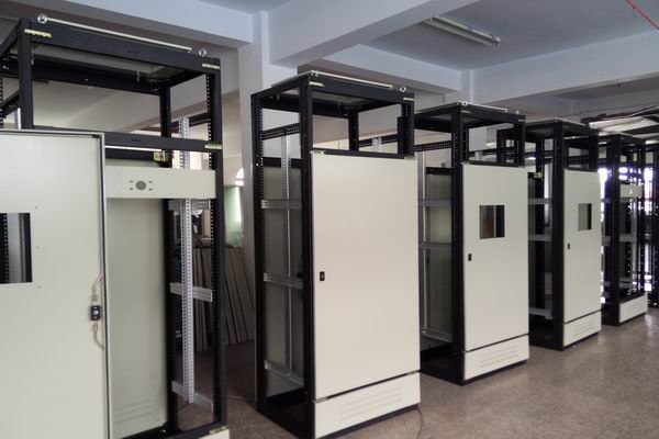 临沭控制箱-3683谈谈控制箱的维护和保养事